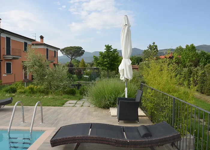 Casa Dei Girasoli بيت للعطل